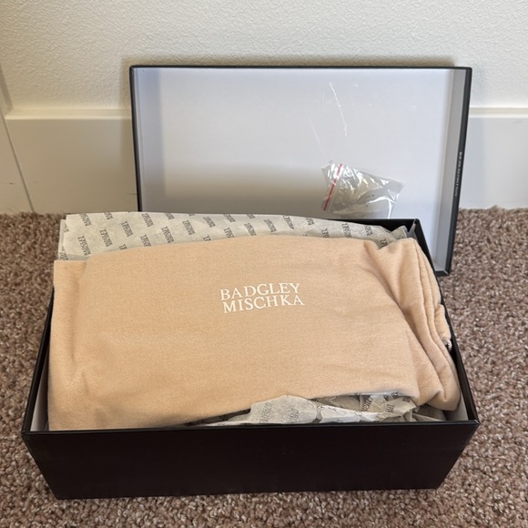 Badgley Mischka Kai Ivory Satin Crystal Heels - Picture 10 of 12